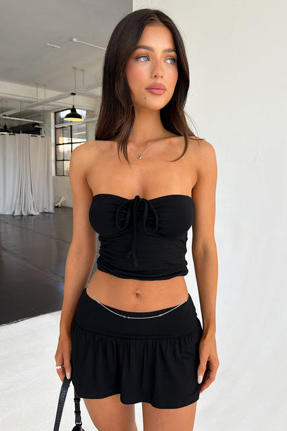 Lotte Tweedelige Zomerset voor Dames met Ruches & Strik | Strapless Top en Rok met Ingebouwde Short