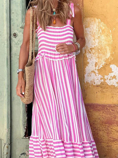 Gestreepte Zomerjurk – Elegant Zomersilhouet met Schouderbandjes